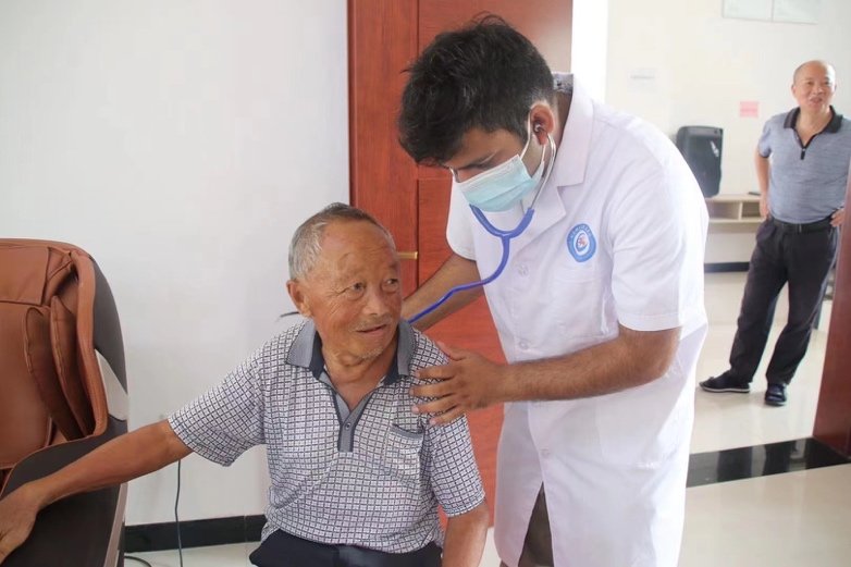 2023 届 MBBS 毕业生代宇荣