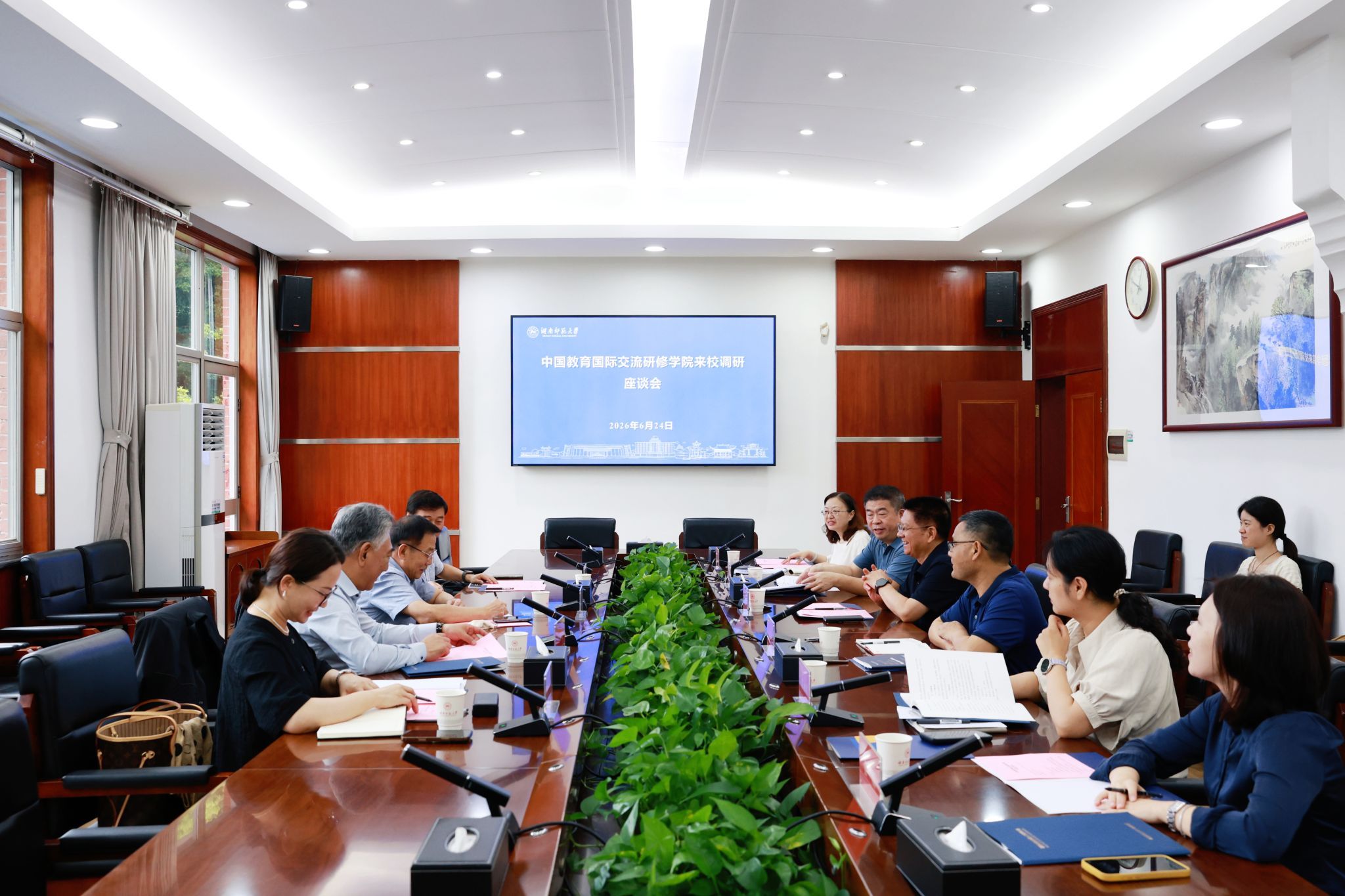 这是球探App下载安装宣布成为欧冠联